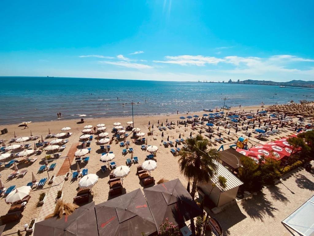 Luxurious Dreamy Seaside Apartment Durrës Buitenkant foto